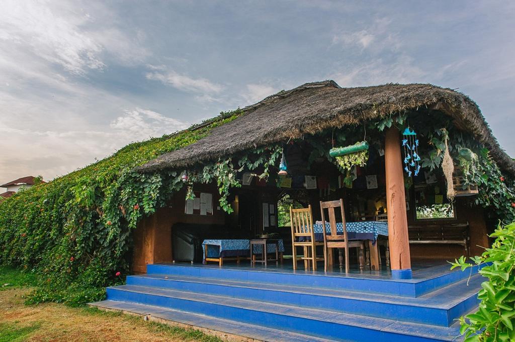 Red Earth Kabini Hotel Begur Exterior photo