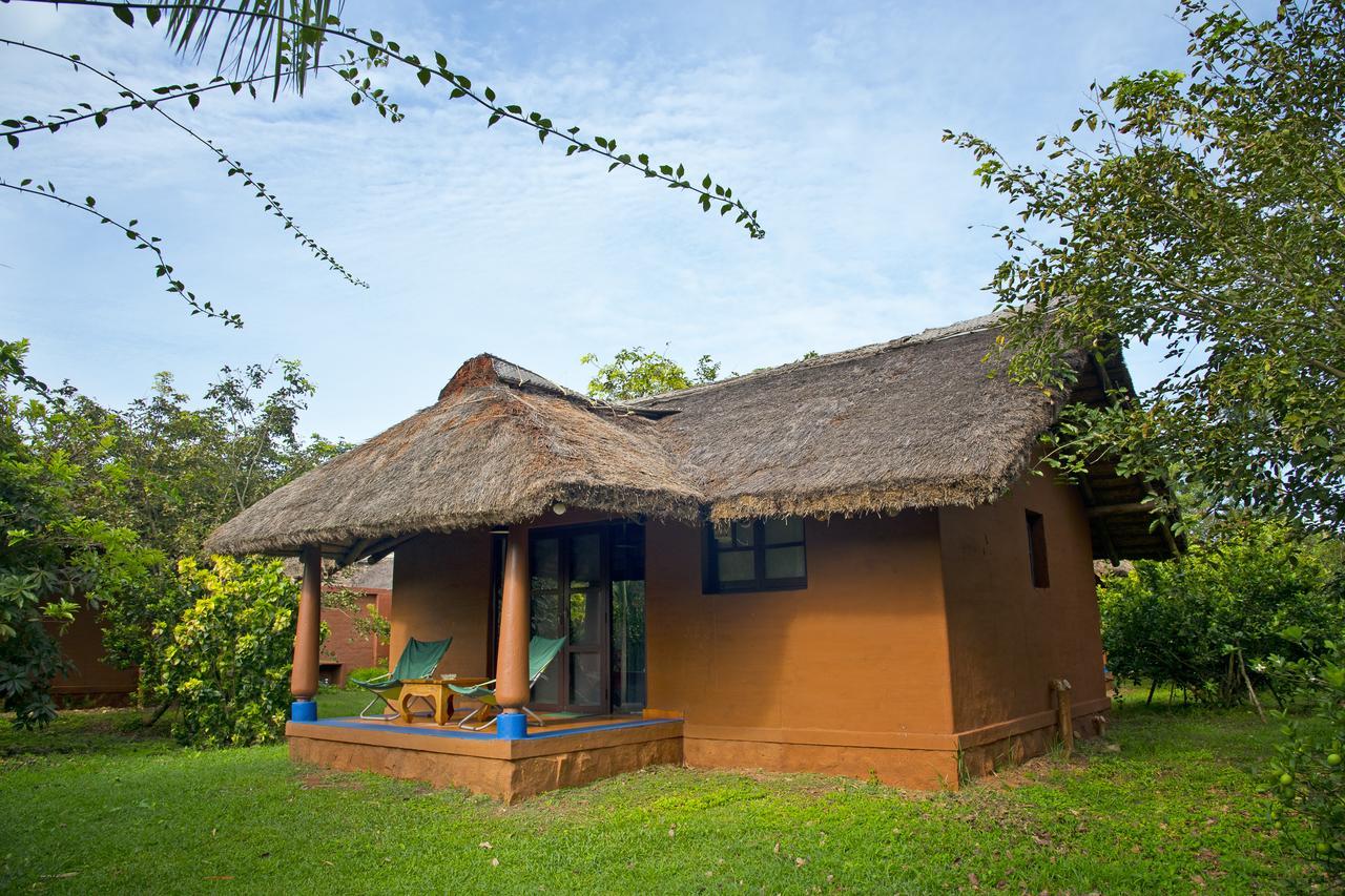 Red Earth Kabini Hotel Begur Exterior photo